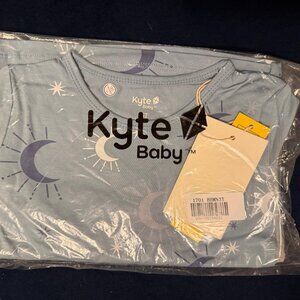 New With Tags- Kyte Baby - Boho Moon Longsleeve PJs - 3T
